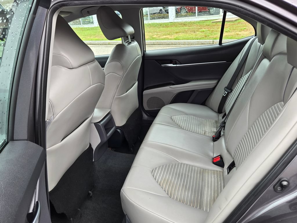 Used 2023 Toyota Camry SE FWD image 16