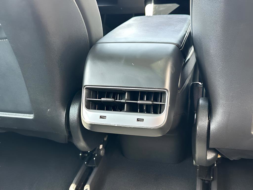 Used 2018 Tesla Model 3 Mid Range image 32