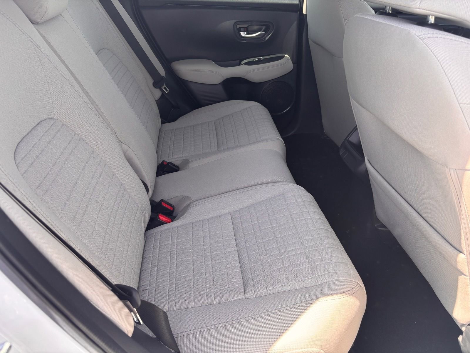 Certified 2025 Honda HR-V LX image 15