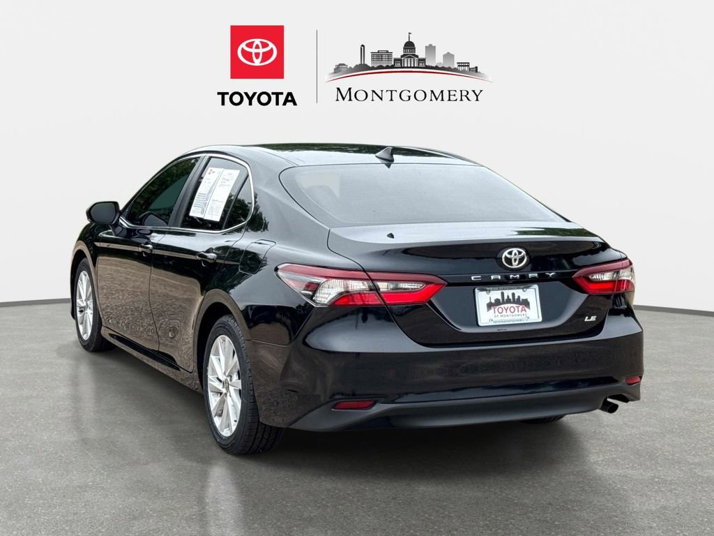 Used 2024 Toyota Camry LE w/ Convenience Package FWD image 5