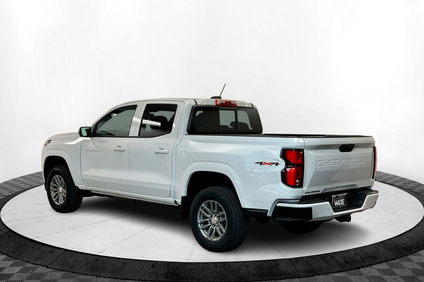 New 2025 Chevrolet Colorado LT w/ LT Convenience Package image 3