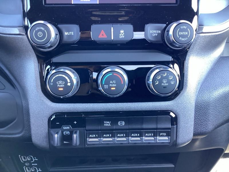 New 2025 RAM 5500 Tradesman image 30