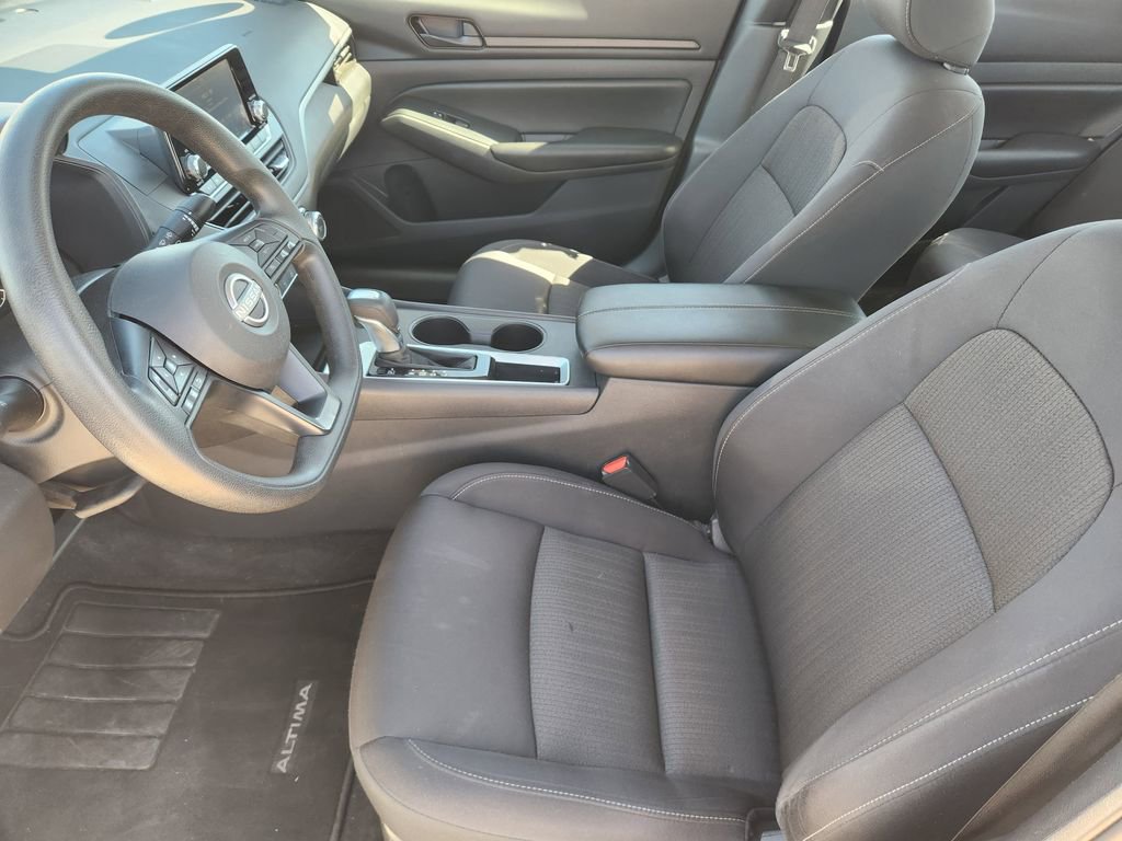 Used 2024 Nissan Altima 2.5 S image 14