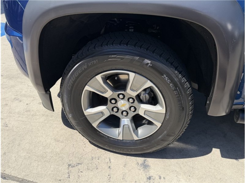 Used 2019 Chevrolet Colorado Z71 AWD/4WD image 12