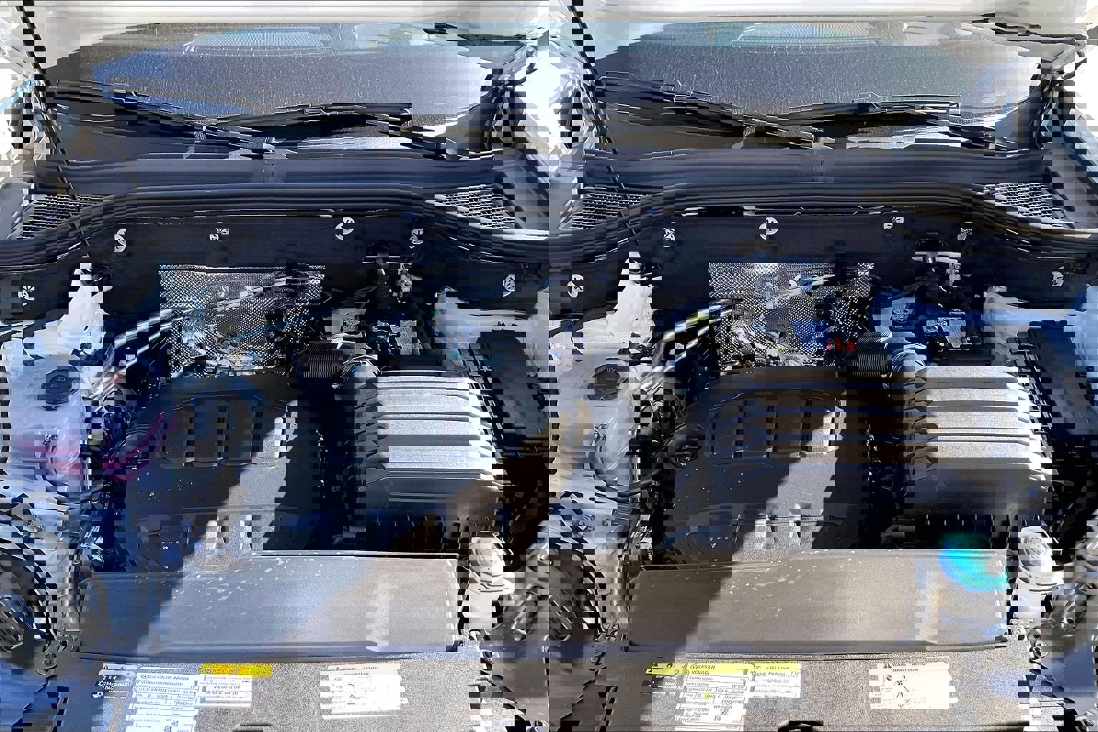 New 2026 Volkswagen Atlas Cross Sport SEL Premium R-Line image 9