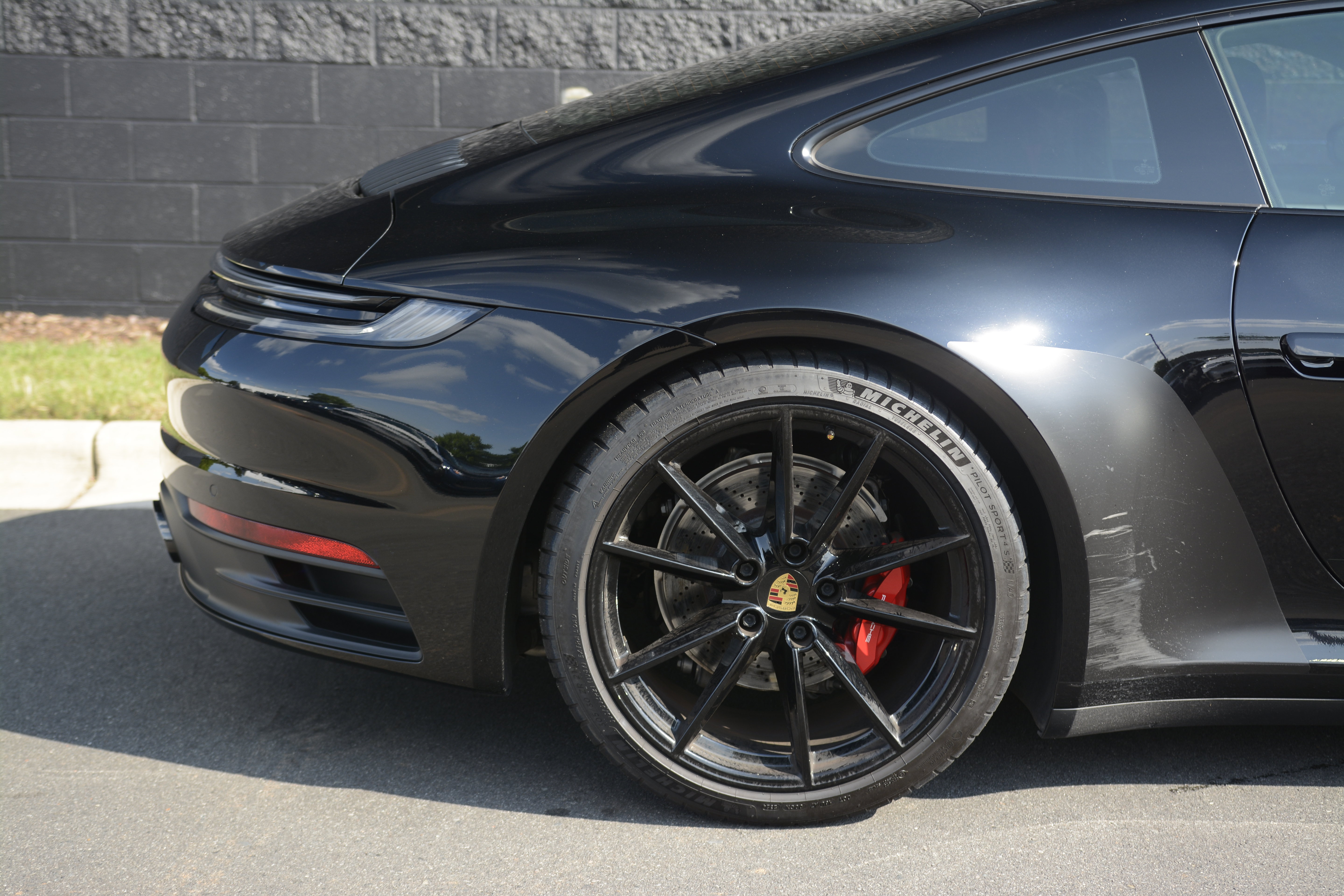 Certified 2020 Porsche 911 Carrera S RWD image 32