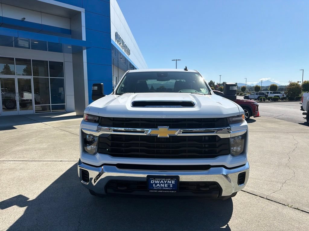 Used 2026 Chevrolet Silverado 2500 LT AWD/4WD image 9