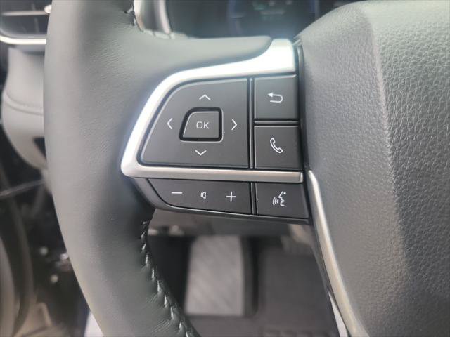Certified 2026 Toyota Highlander Platinum AWD/4WD image 20