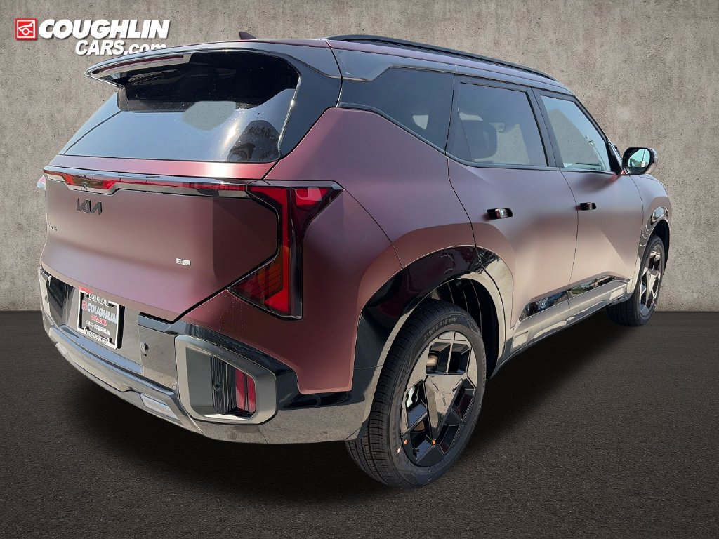 New 2027 Kia Seltos X-Line S w/ X-Line S Premium Package AWD/4WD image 10