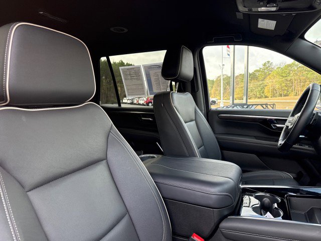 Used 2025 Chevrolet Tahoe Premier image 11