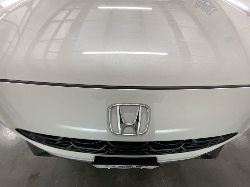 Used 2025 Honda HR-V LX image 28