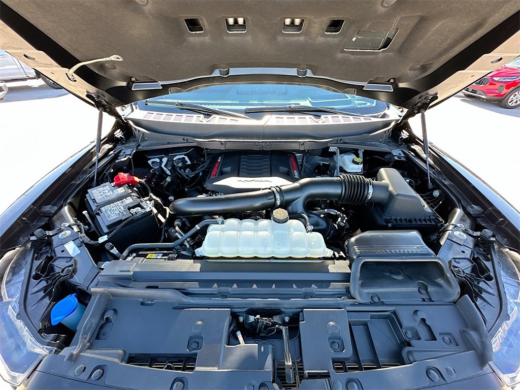 Used 2025 Ford F150 Raptor image 32