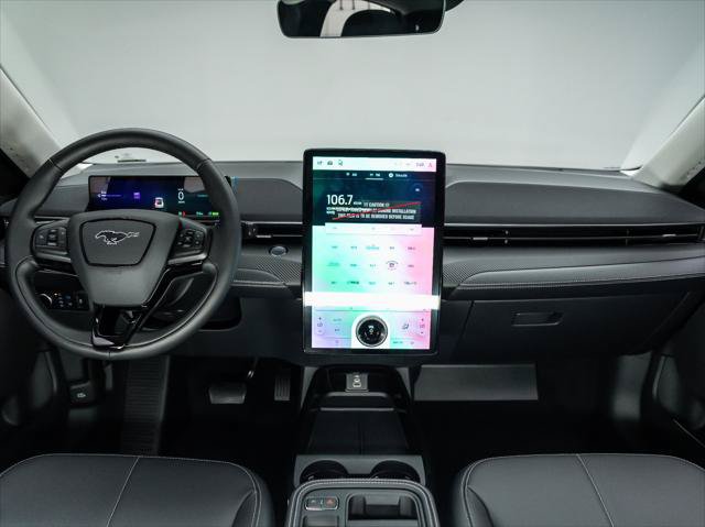 New 2026 Ford Mustang Mach-E Select RWD image 21