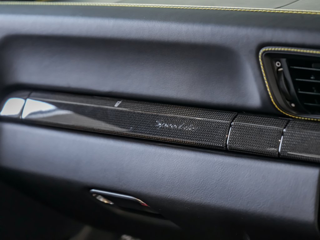 Certified 2019 Porsche 911 Speedster RWD image 28