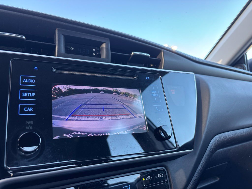 Used 2019 Toyota Corolla LE FWD image 29