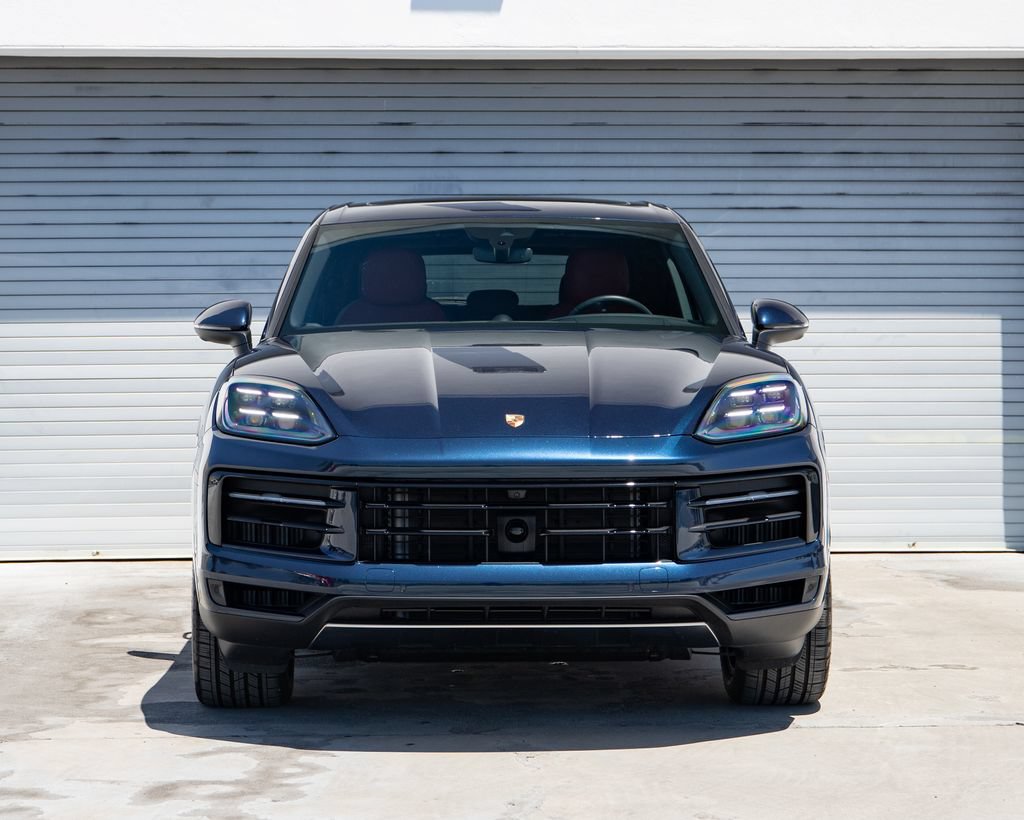 Certified 2026 Porsche Cayenne AWD/4WD image 11