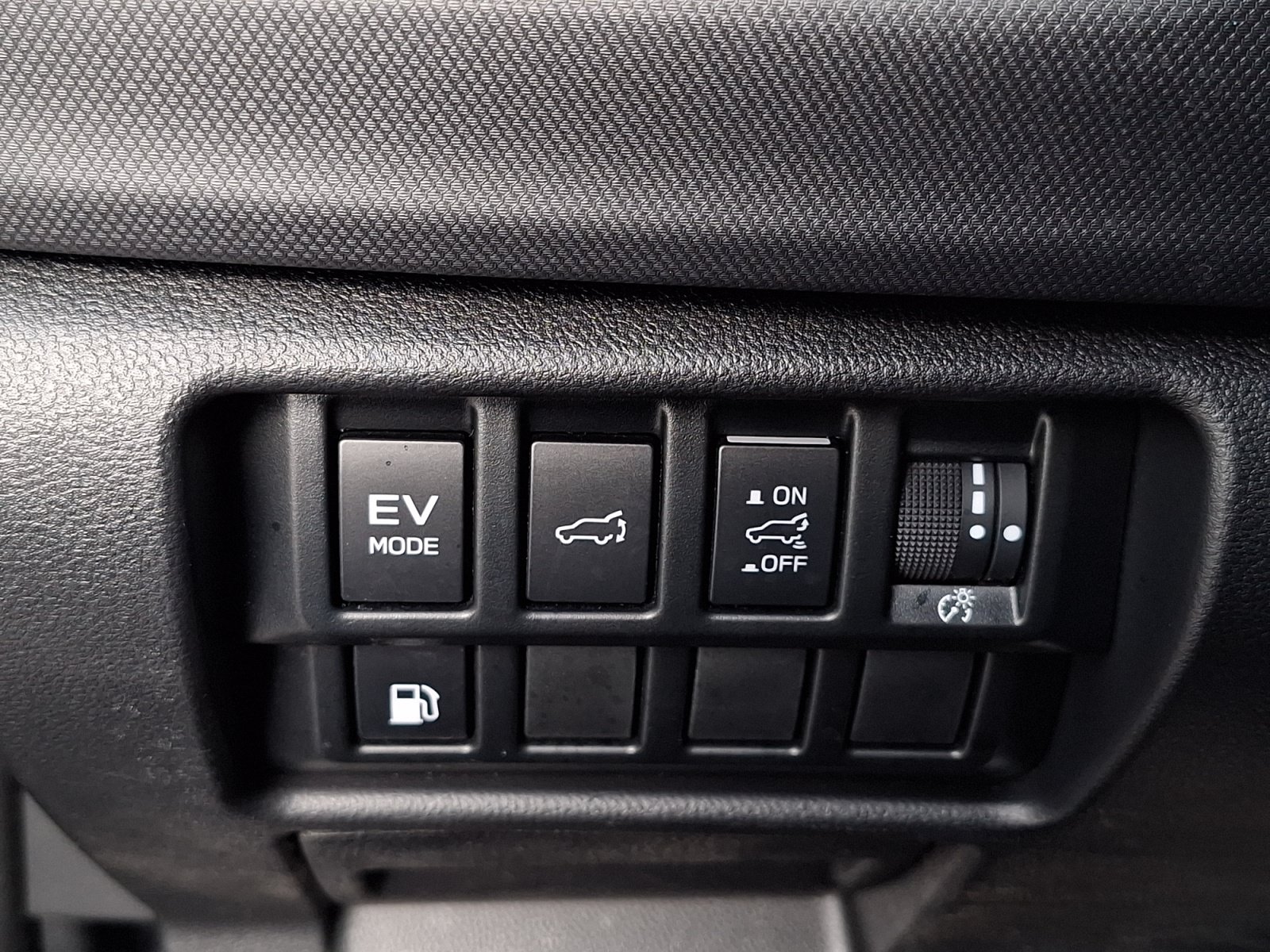 Used 2025 Subaru Forester Premium AWD/4WD image 26