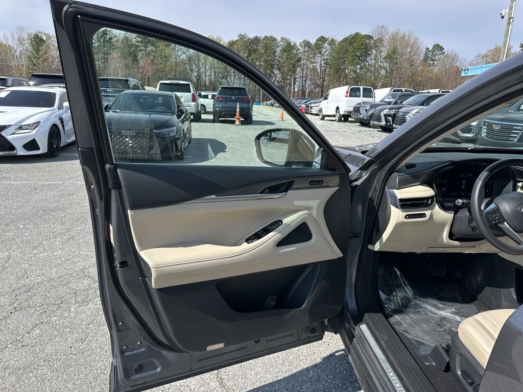 Used 2023 INFINITI QX60 Luxe image 23