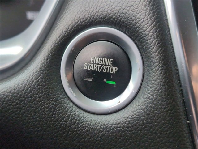 Certified 2021 Chevrolet Traverse LT image 16