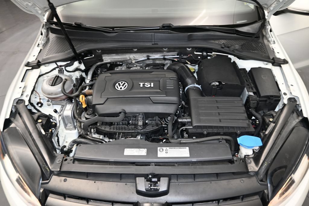Used 2017 Volkswagen Golf Wolfsburg Edition FWD image 25