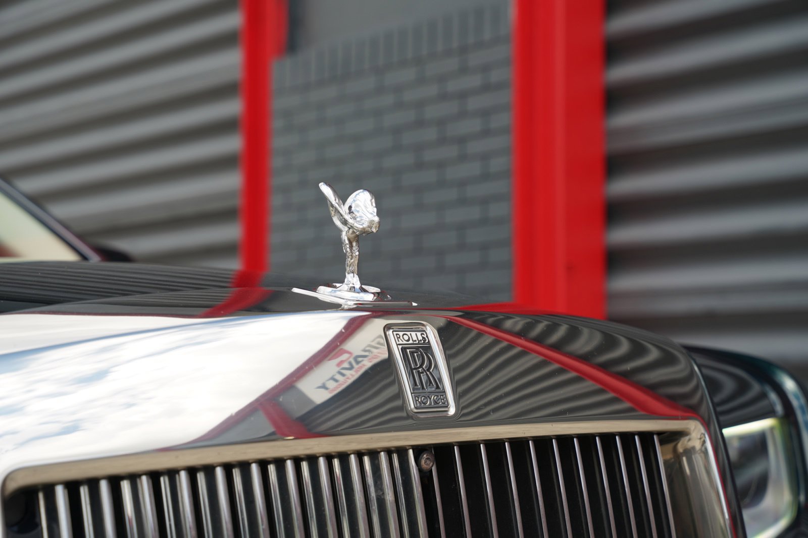 Used 2022 Rolls-Royce Phantom Sedan RWD image 9