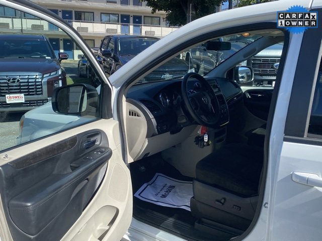 Used 2015 Dodge Grand Caravan SE w/ Quick Order Package 29E SE image 14