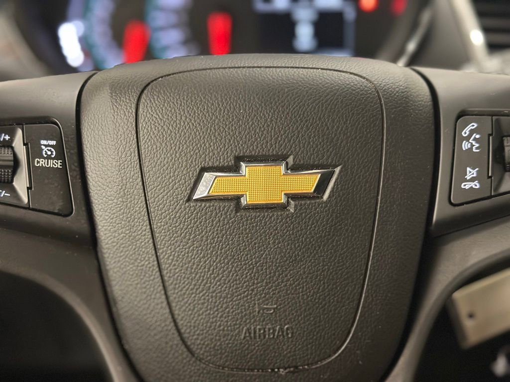 Certified 2022 Chevrolet Trax LS w/ Tint and Cruise Package image 16