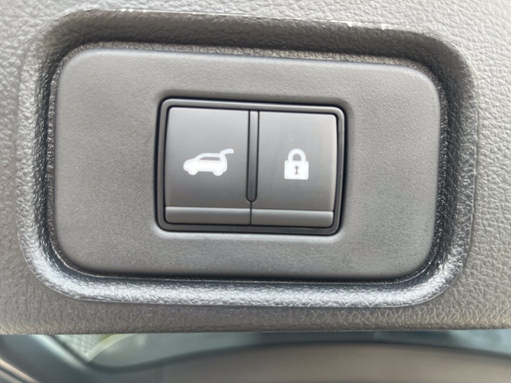 New 2026 Nissan Pathfinder SL FWD image 29