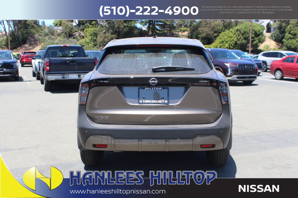 New 2026 Nissan Kicks S FWD image 8