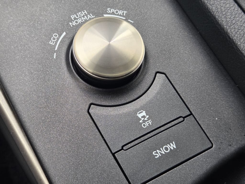 Used 2015 Lexus IS 250 AWD w/ F-Sport Package image 15