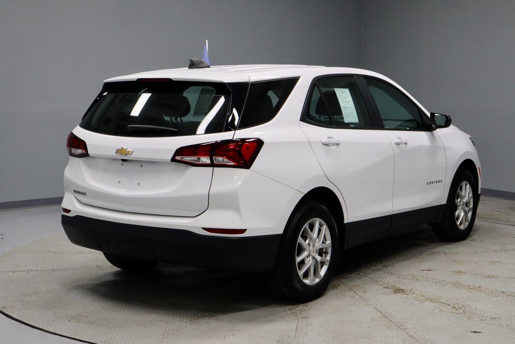 Used 2024 Chevrolet Equinox LS image 11