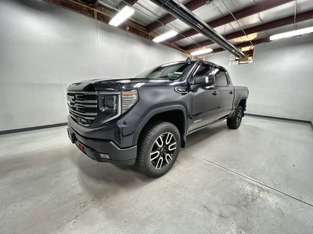 Certified 2025 GMC Sierra 1500 AT4 w/ AT4 Premium Package AWD/4WD image 4