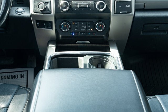 Used 2020 Ford F250 Lariat w/ Lariat Ultimate Package AWD/4WD image 33