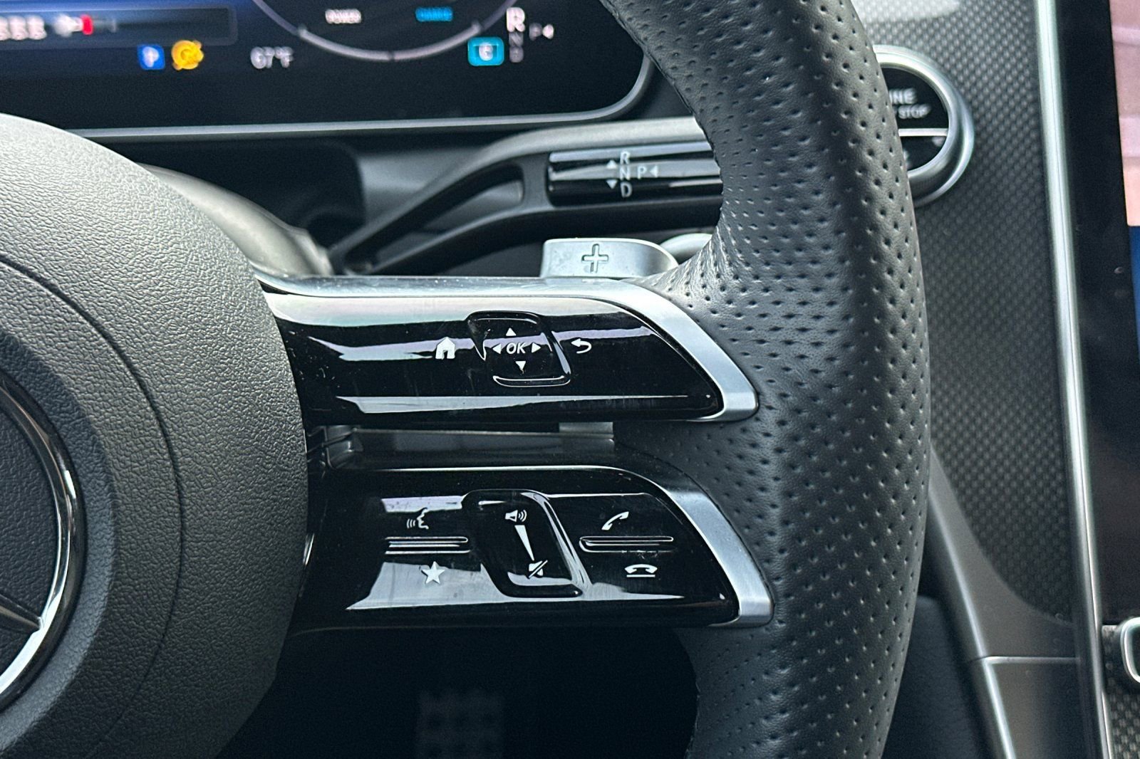 Certified 2024 Mercedes-Benz GLC 300 4MATIC image 31