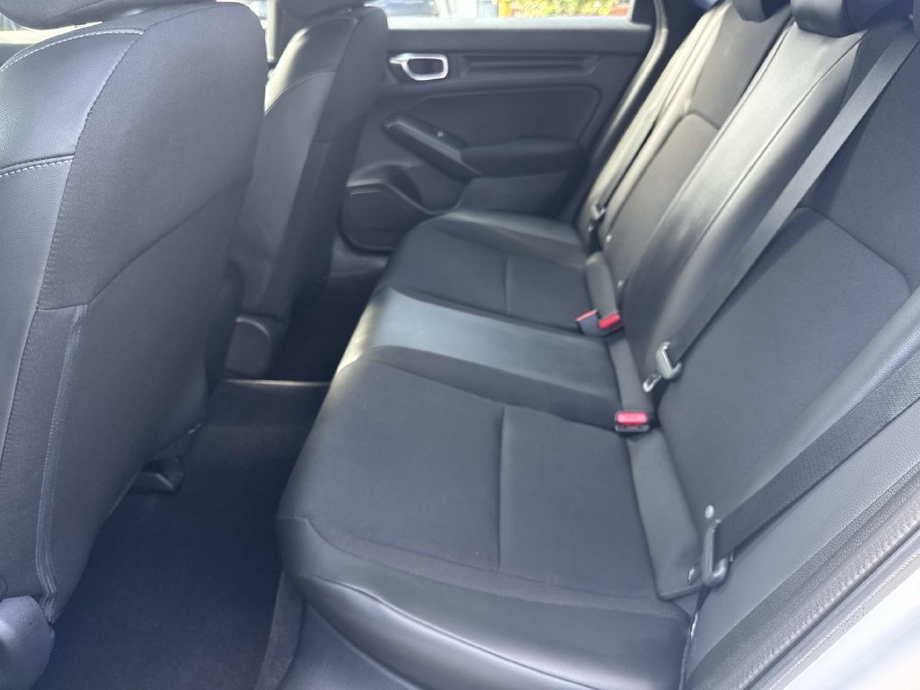 Used 2023 Honda Civic Sport image 17