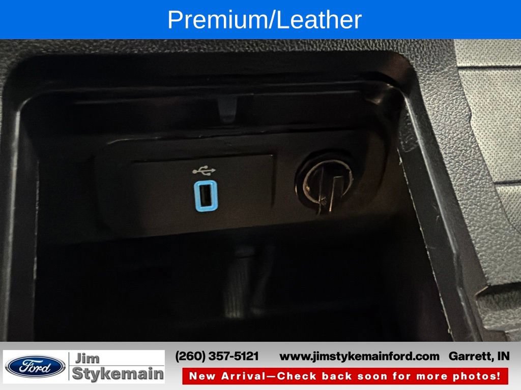 Used 2016 Ford Mustang Premium w/ Equipment Group 201A RWD image 28