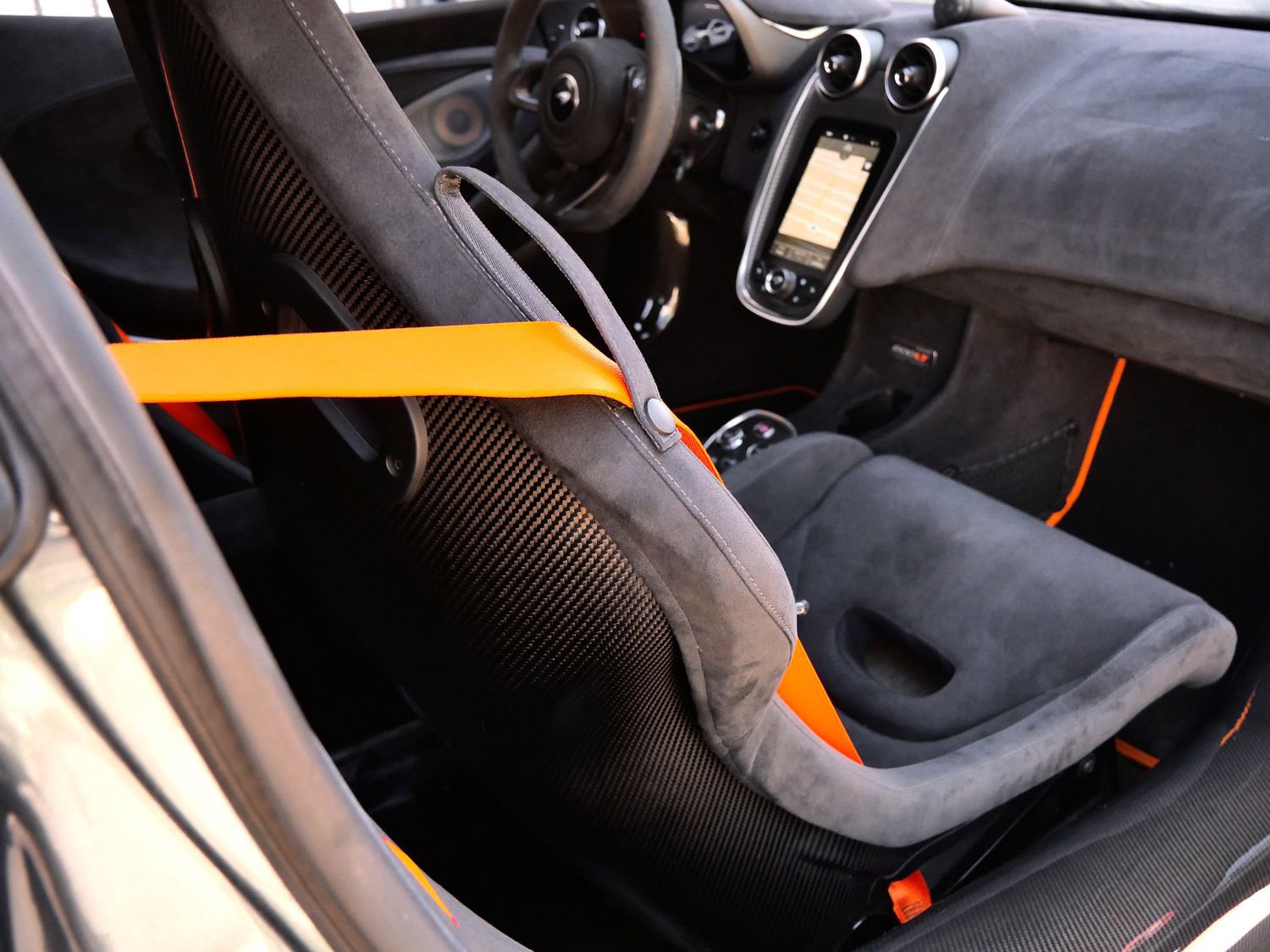 Used 2019 McLaren 600LT RWD image 33