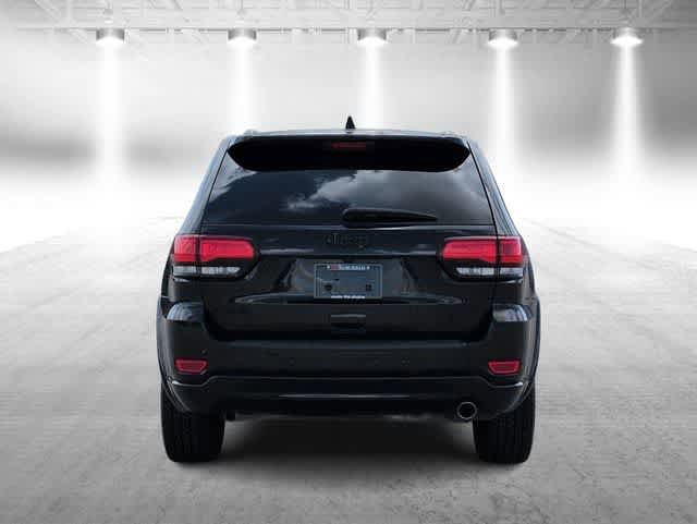 Used 2019 Jeep Grand Cherokee Altitude AWD/4WD image 7