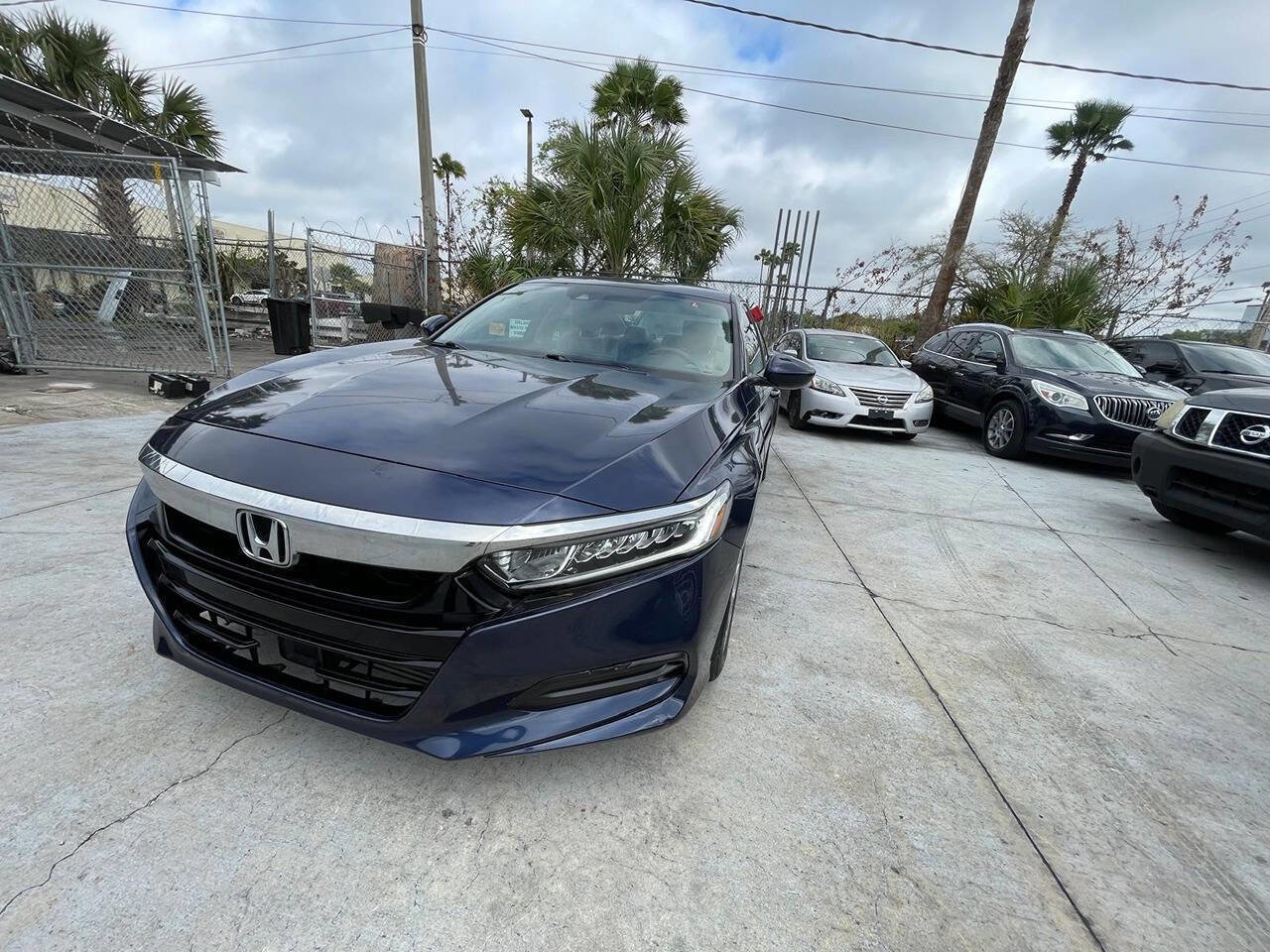 Used 2019 Honda Accord LX image 7