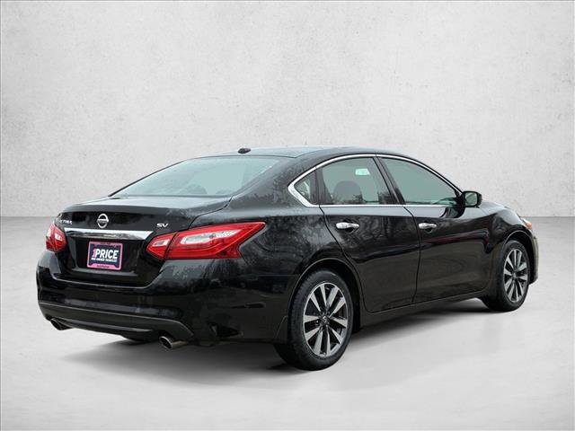Used 2017 Nissan Altima 2.5 SV image 5