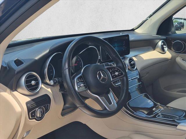 Used 2022 Mercedes-Benz GLC 300 image 9