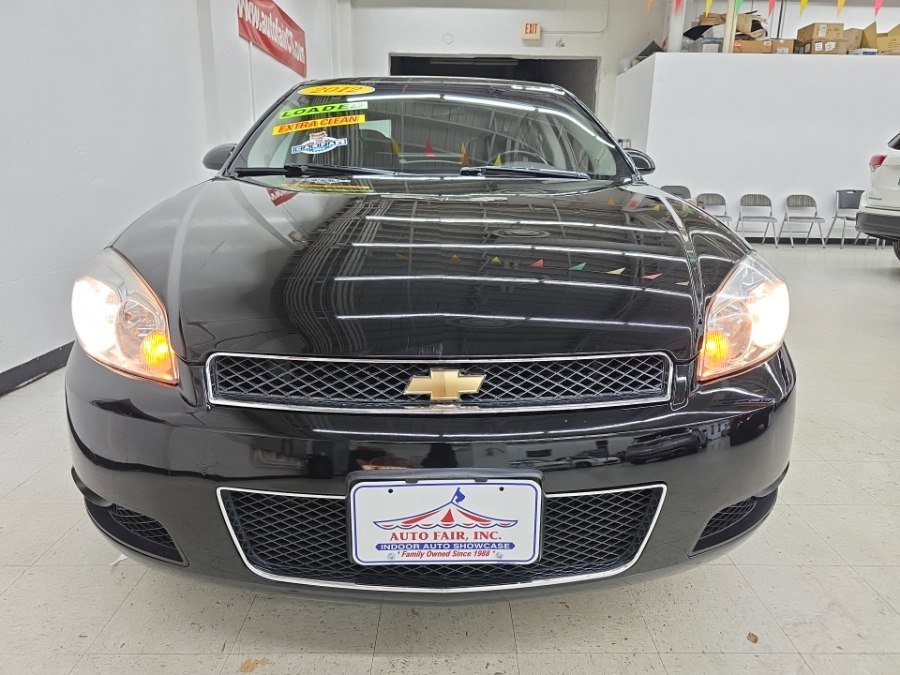 Used 2012 Chevrolet Impala LTZ FWD image 2