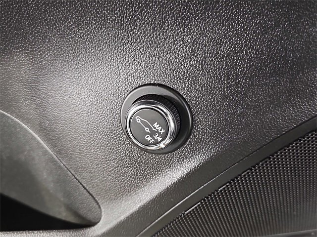 Certified 2022 Buick Envision Essence w/ Sport Touring Package image 14