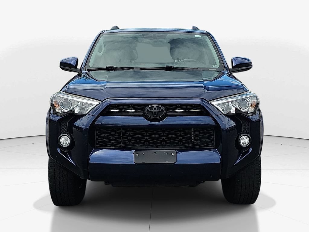 Used 2019 Toyota 4Runner SR5 AWD/4WD image 12