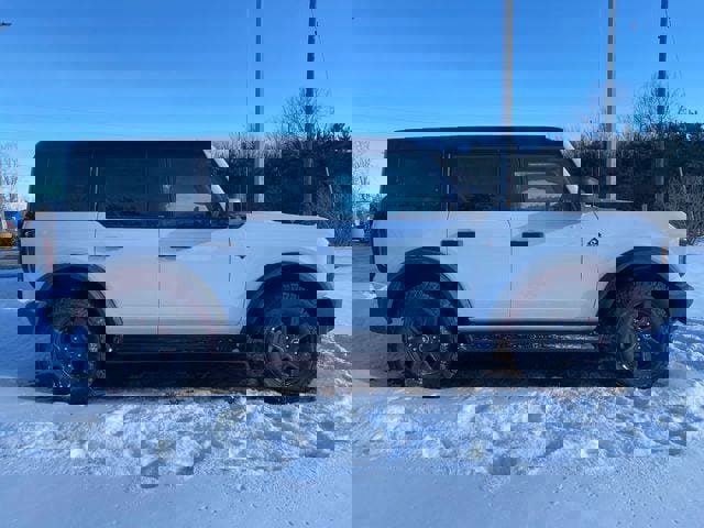 New 2025 Ford Bronco Outer Banks image 8