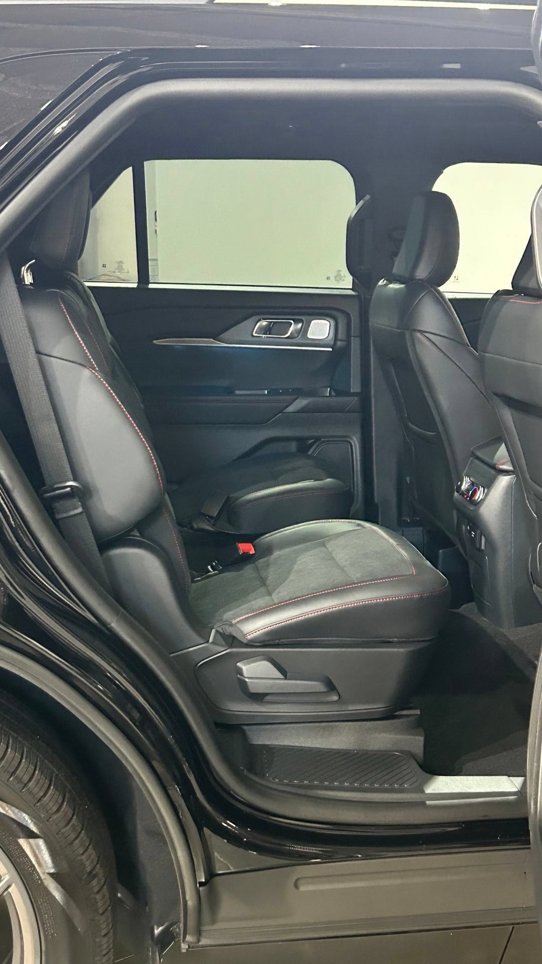 New 2026 Ford Explorer ST w/ Sun And Sound Package AWD/4WD image 76