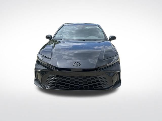 Used 2025 Toyota Camry SE FWD image 8