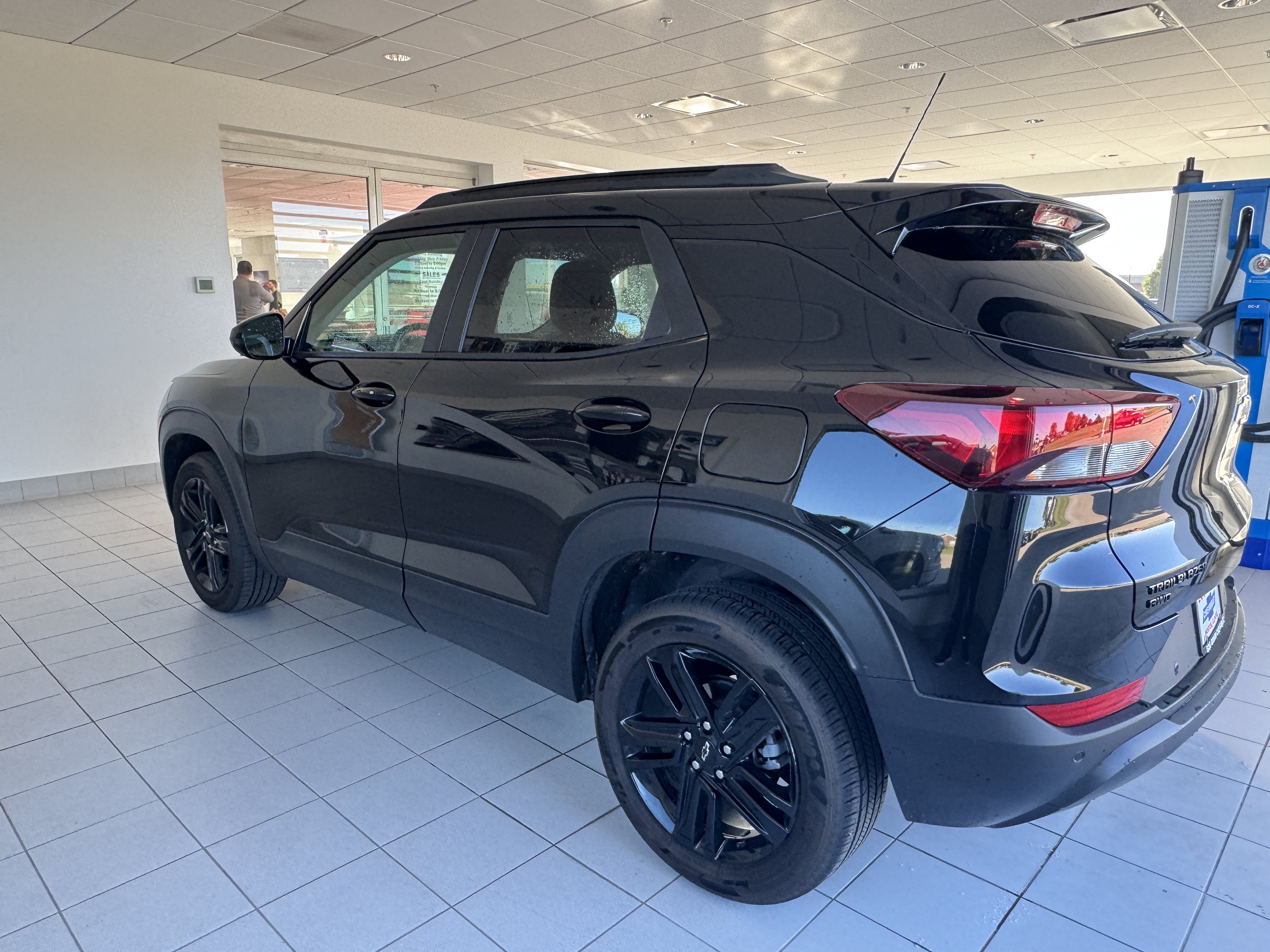 Used 2026 Chevrolet TrailBlazer LT w/ Convenience Package AWD/4WD image 9