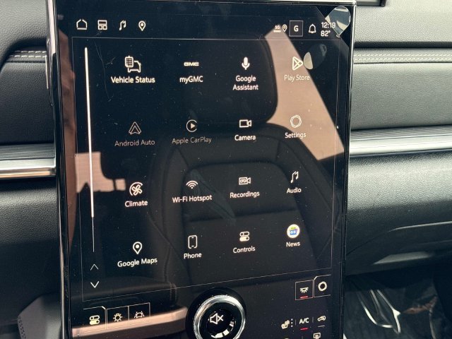 New 2027 GMC Terrain Elevation w/ Elevation Premium Package FWD image 23
