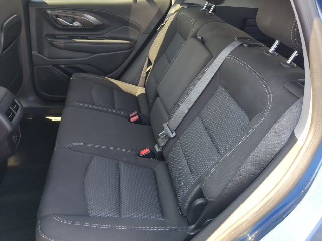 Used 2024 GMC Terrain SLE AWD/4WD image 19